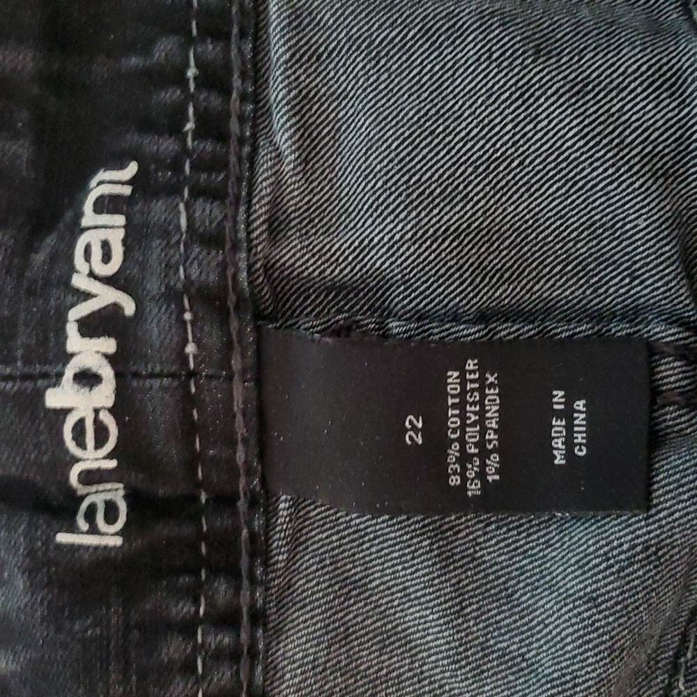 Lane Bryant Black Straight Leg Jeans with Decorative Pockets Size 22 - Picture 6 of 6